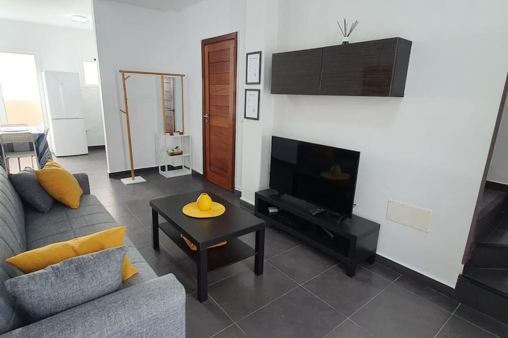 Casa Mivic Apartman Tías Kültér fotó